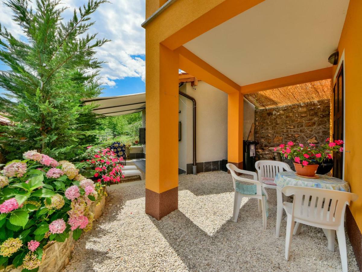 Holiday Home Karolina By Interhome Opric Exterior photo