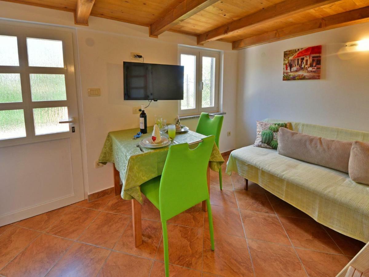 Holiday Home Karolina By Interhome Opric Exterior photo